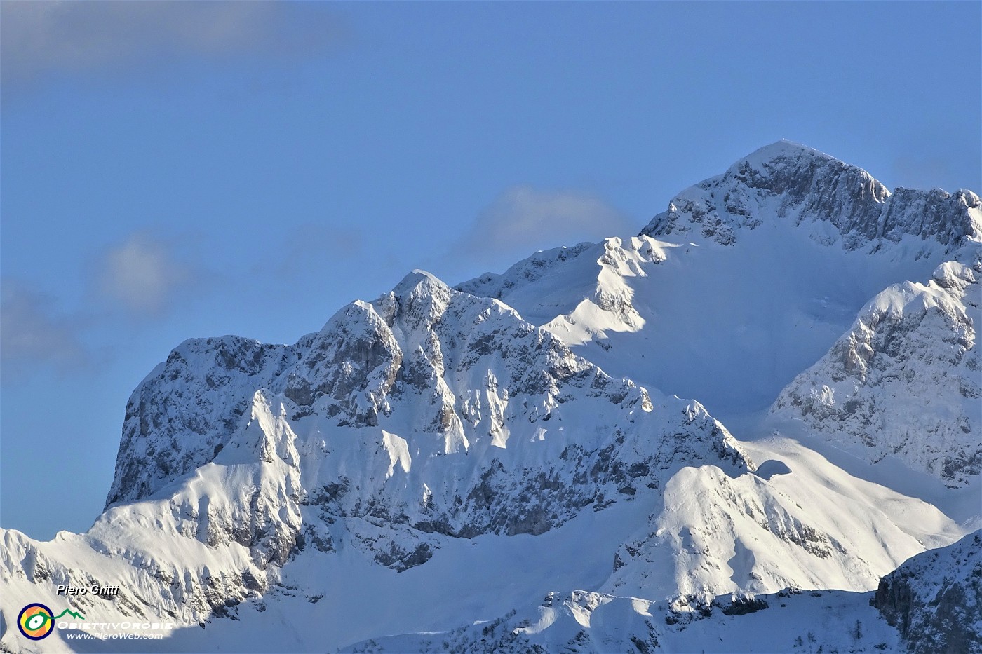 77 Zoom sul Pizzo Arera.JPG